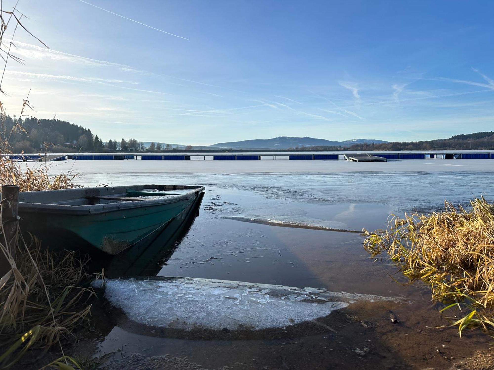 Unique Lipno Apartment Cerna v Posumavi Bagian luar foto
